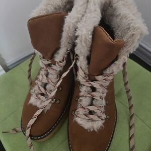 Winter Boots size 8